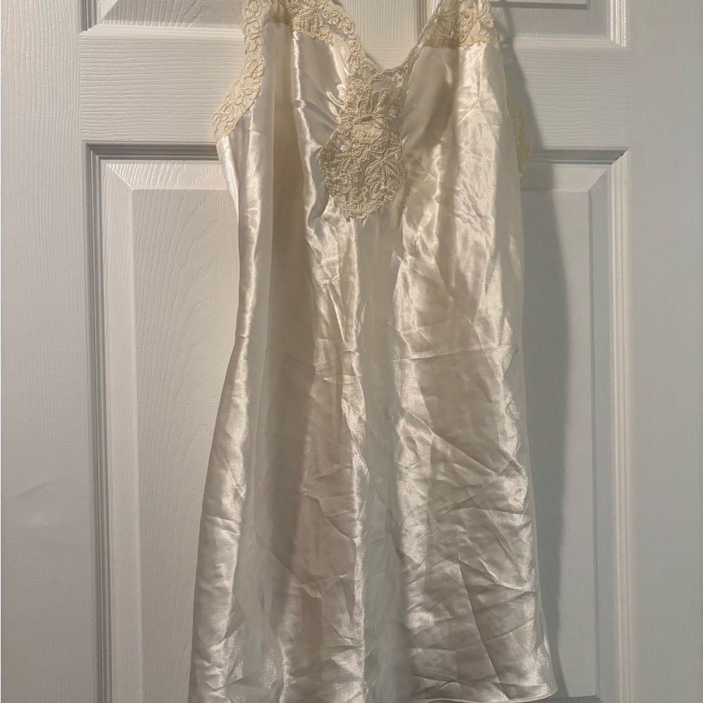 Victoria's Secret Cream Lace Lingerie
